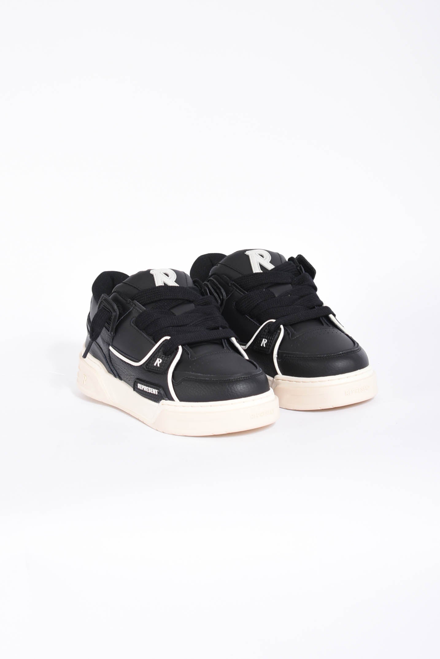 sneakers modello studio