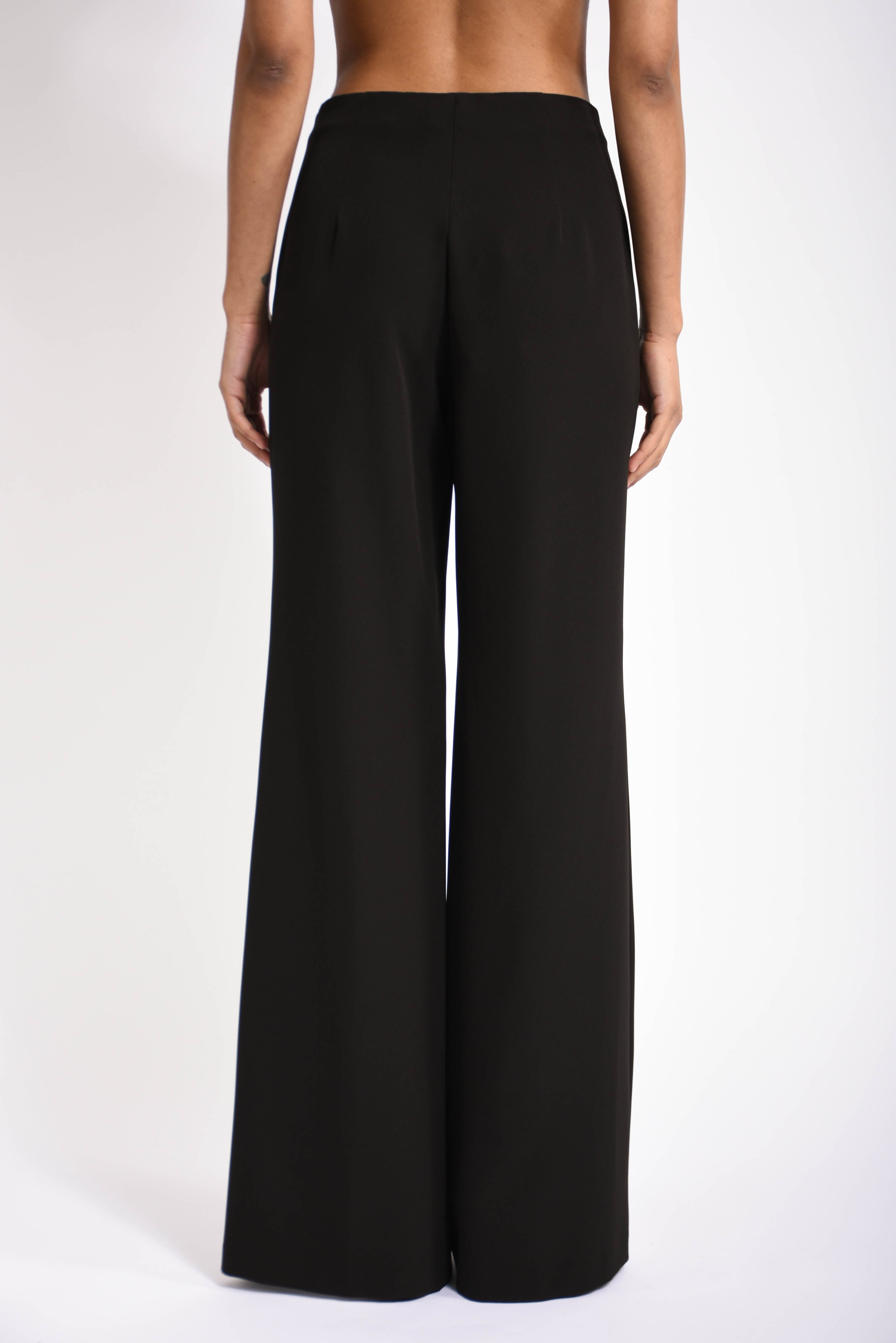 pantaloni a zampa