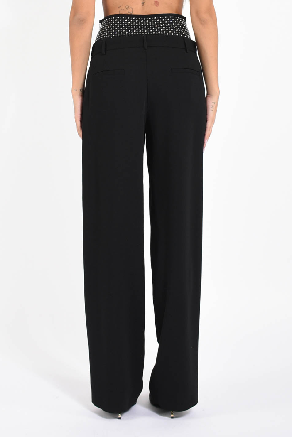 Pantaloni con pinces in enver satin