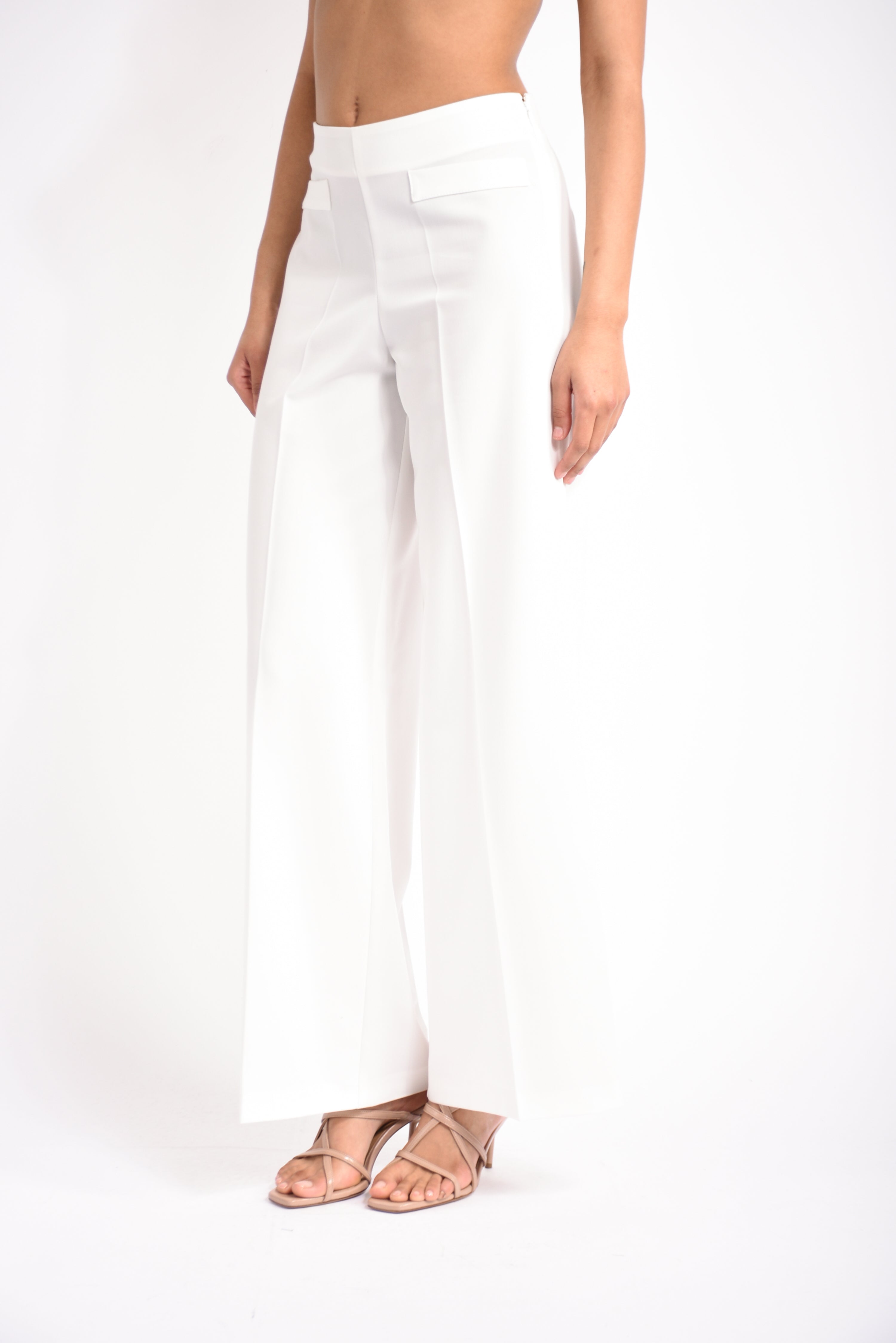 pantaloni in tela fluida