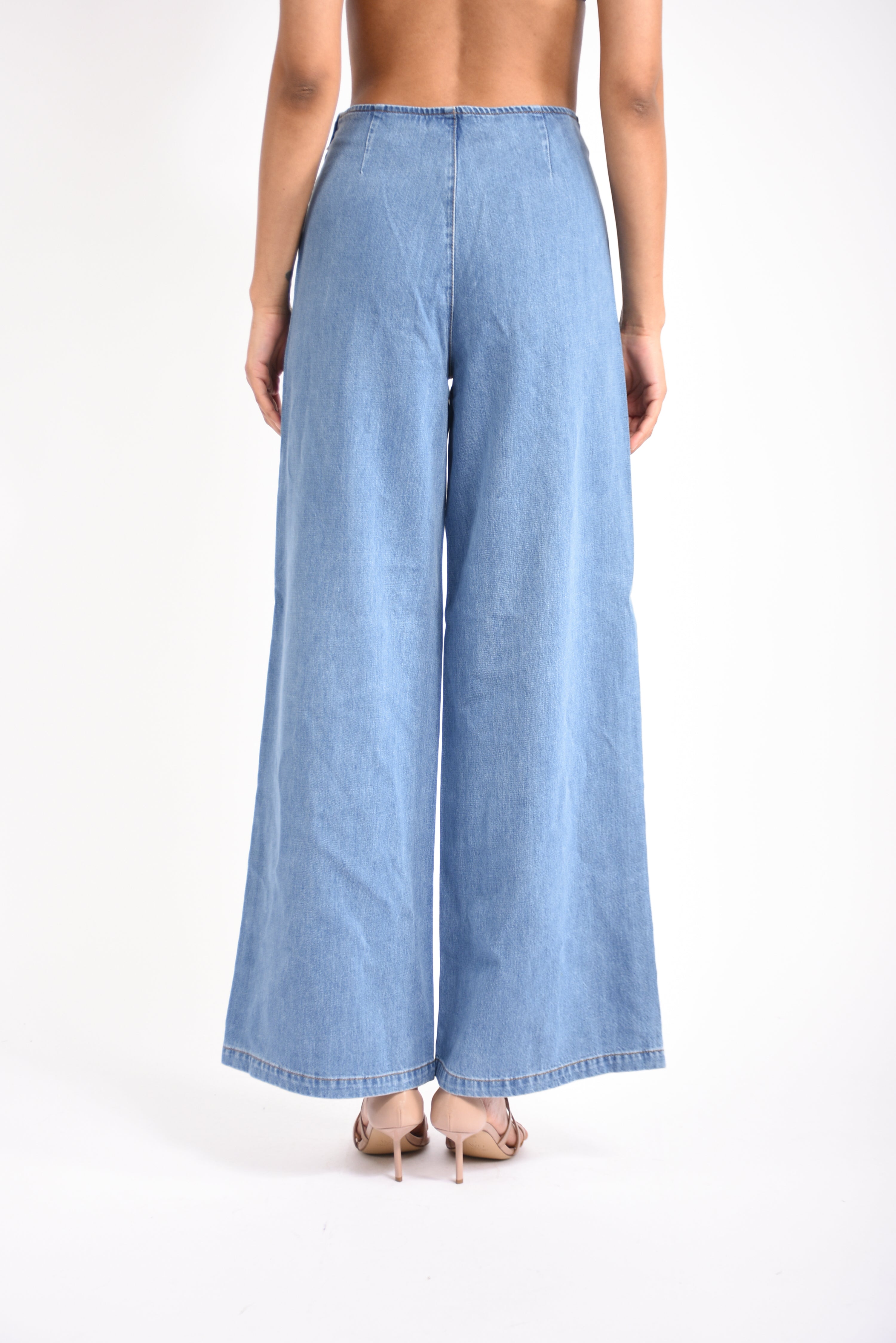 jeans a gamba larga