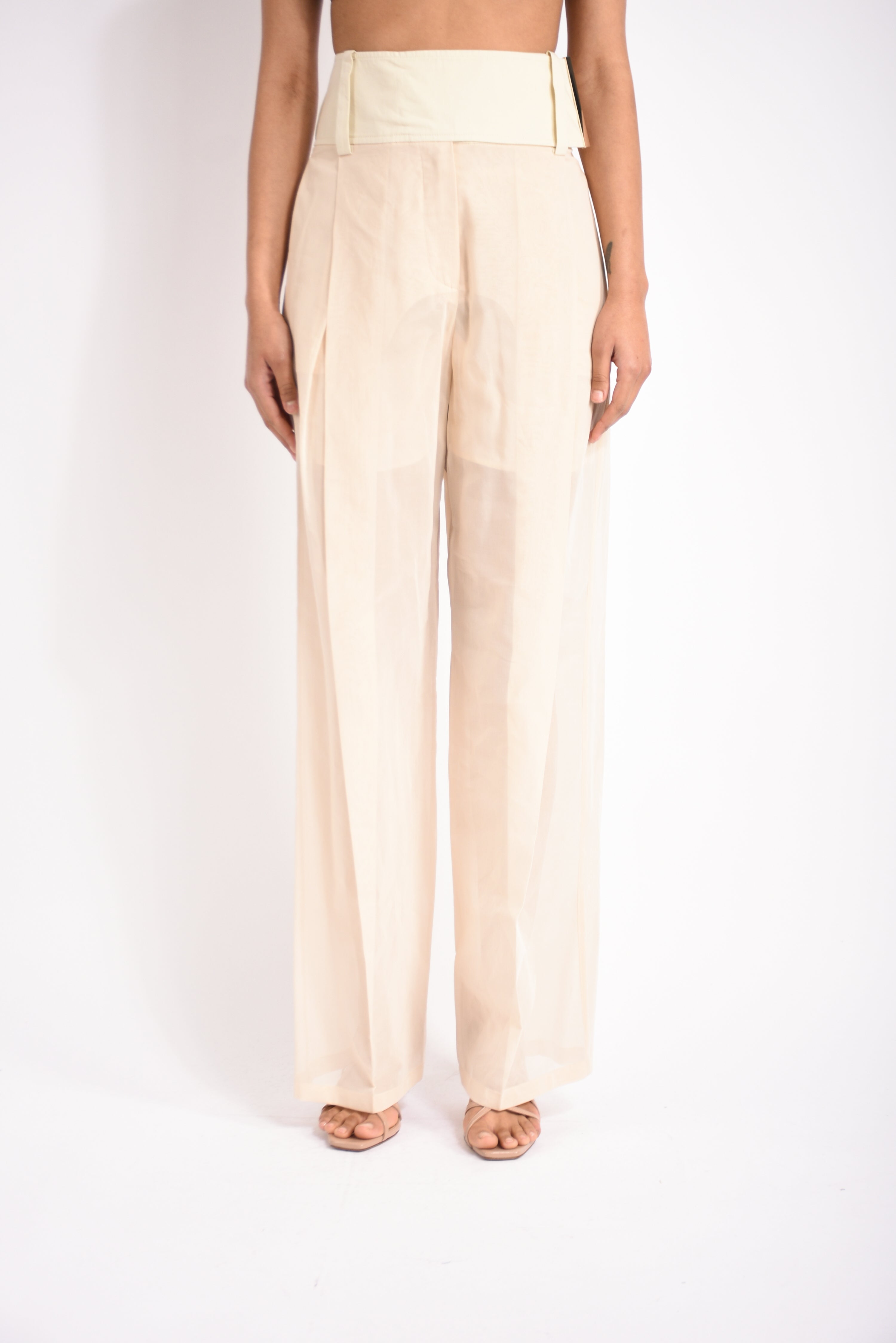 pantaloni in voile di organza ferito